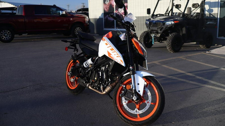 2024 KTM 250 Duke