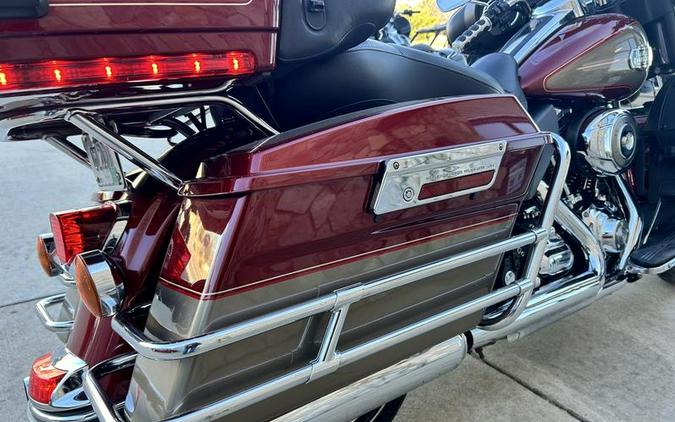 2009 Harley-Davidson® FLHTCU - Ultra Classic® Electra Glide®