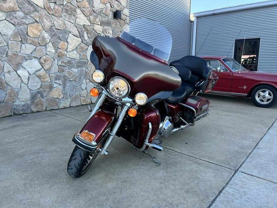 2009 Harley-Davidson® FLHTCU - Ultra Classic® Electra Glide®