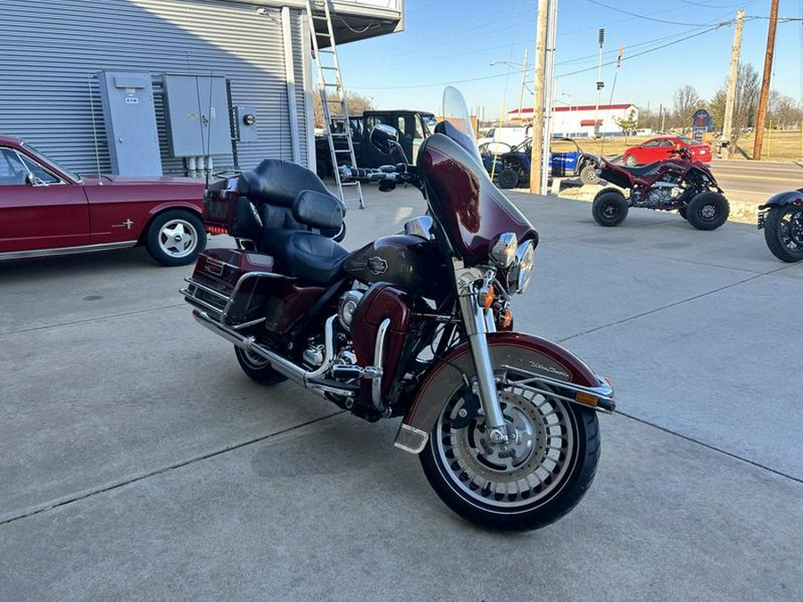 2009 Harley-Davidson® FLHTCU - Ultra Classic® Electra Glide®
