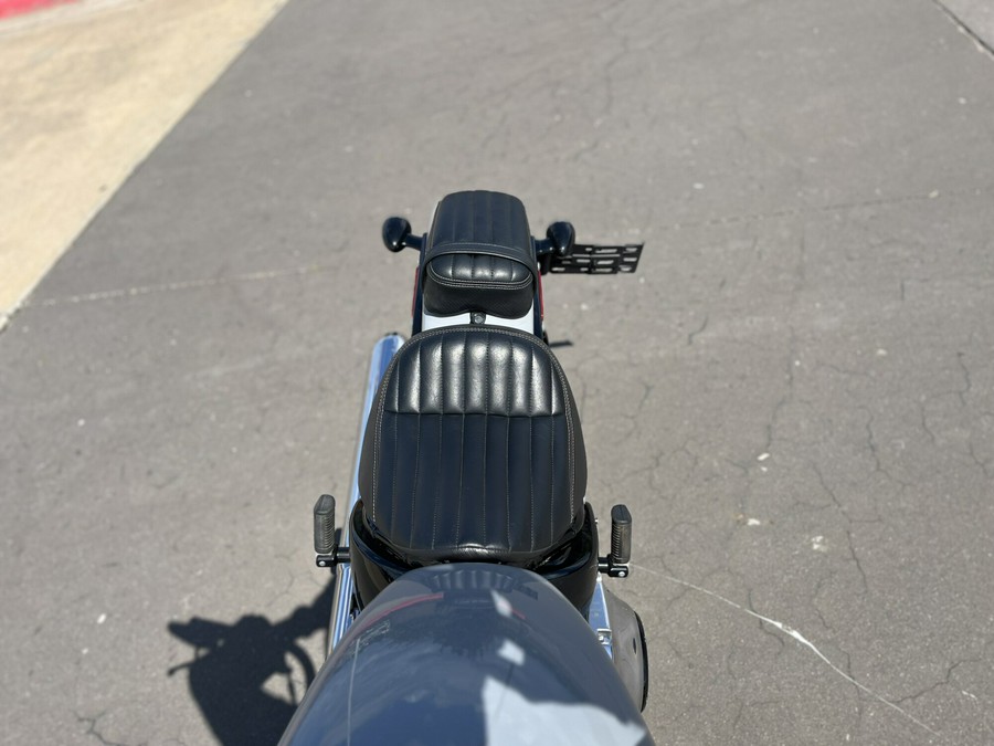 2025 Harley-Davidson® FXBB Street Bob® Billiard Gray 028306