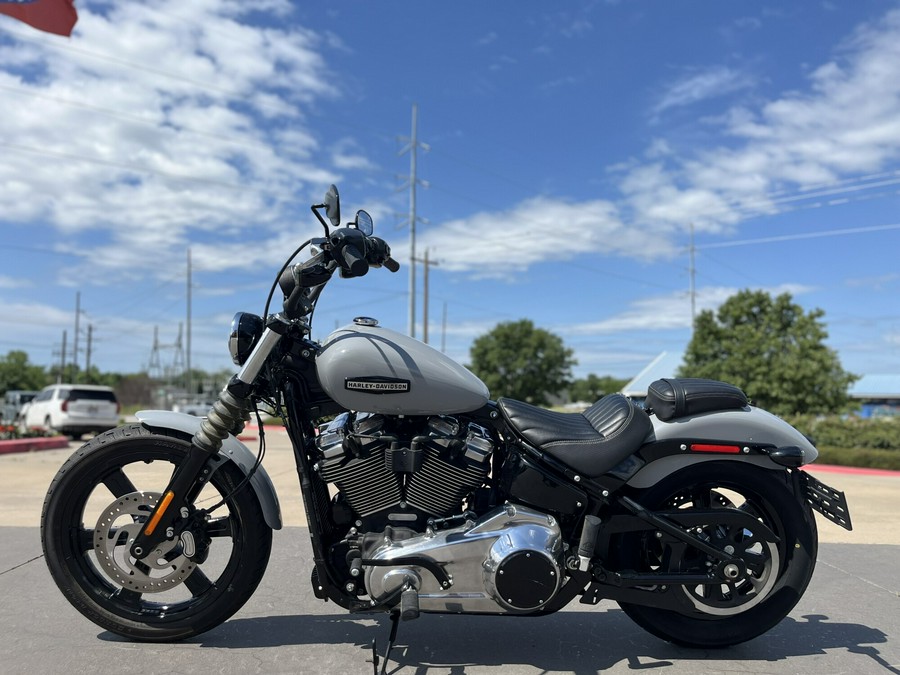 2025 Harley-Davidson® FXBB Street Bob® Billiard Gray 028306