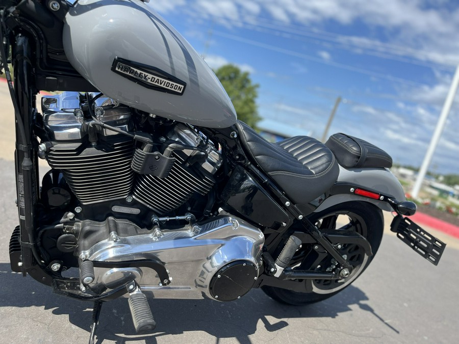 2025 Harley-Davidson® FXBB Street Bob® Billiard Gray 028306