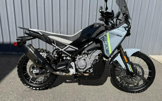 2025 CFMOTO CF400-8US