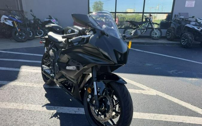 2025 Yamaha YZF-R7