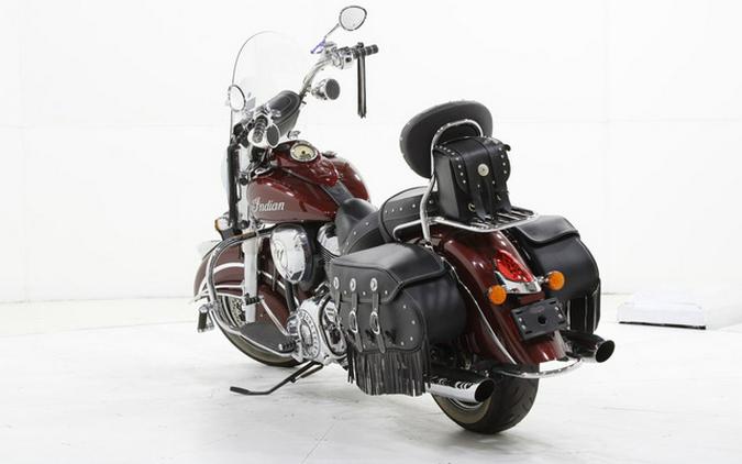2018 Indian Chief Classic ABS Burgundy Metallic