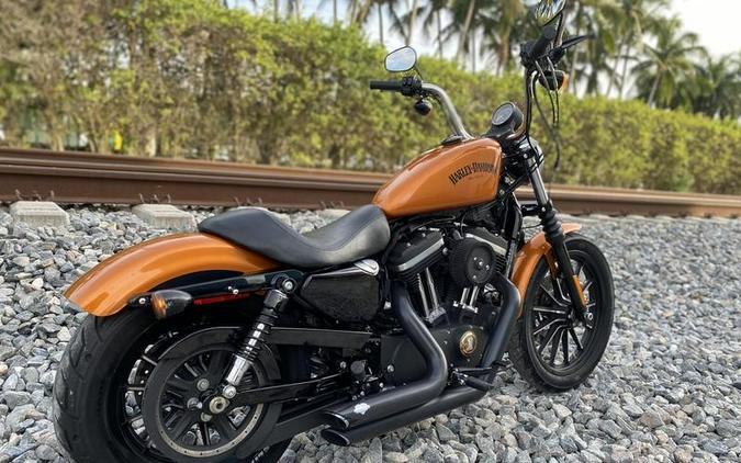 2014 Harley-Davidson® XL883N - Sportster® Iron 883™