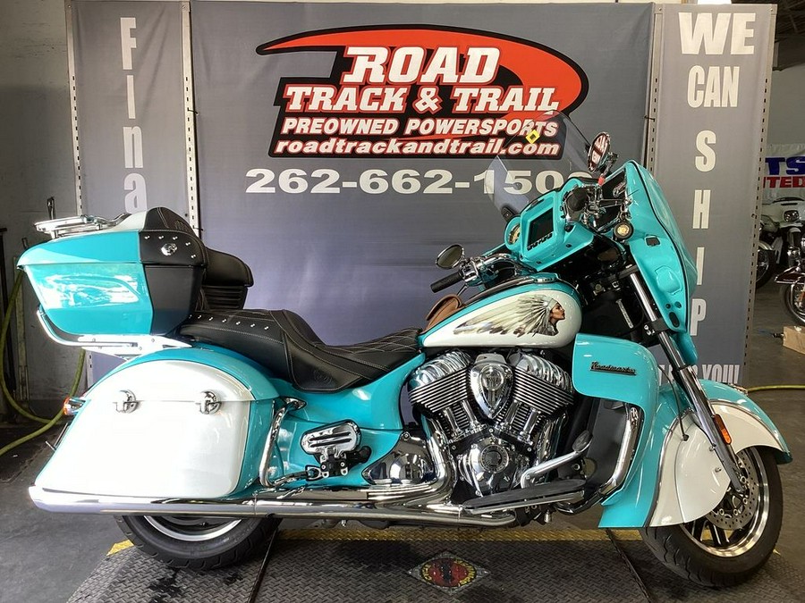 2021 Indian Motorcycle® Roadmaster® Icon Arizona Turquoise/Pearl White