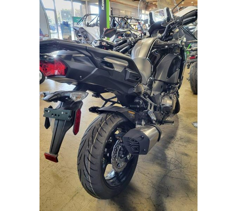 2023 Kawasaki Versys® 1000 SE LT+