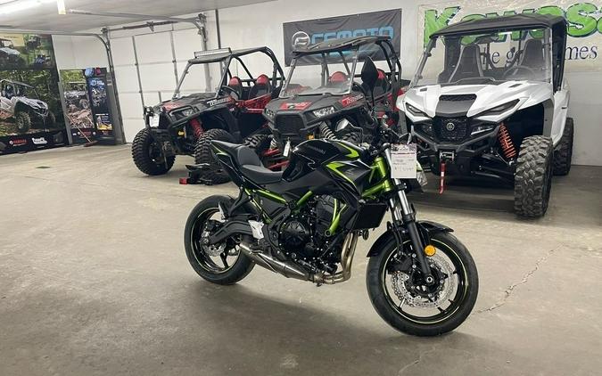 2022 Kawasaki Z650 Base