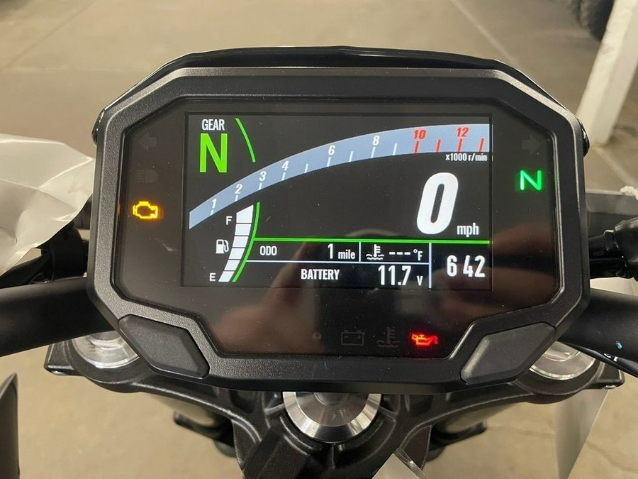 2022 Kawasaki Z650 Base