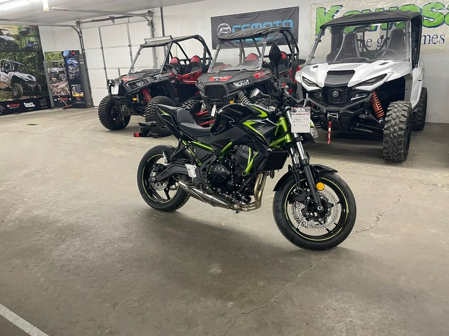 2022 Kawasaki Z650 Base