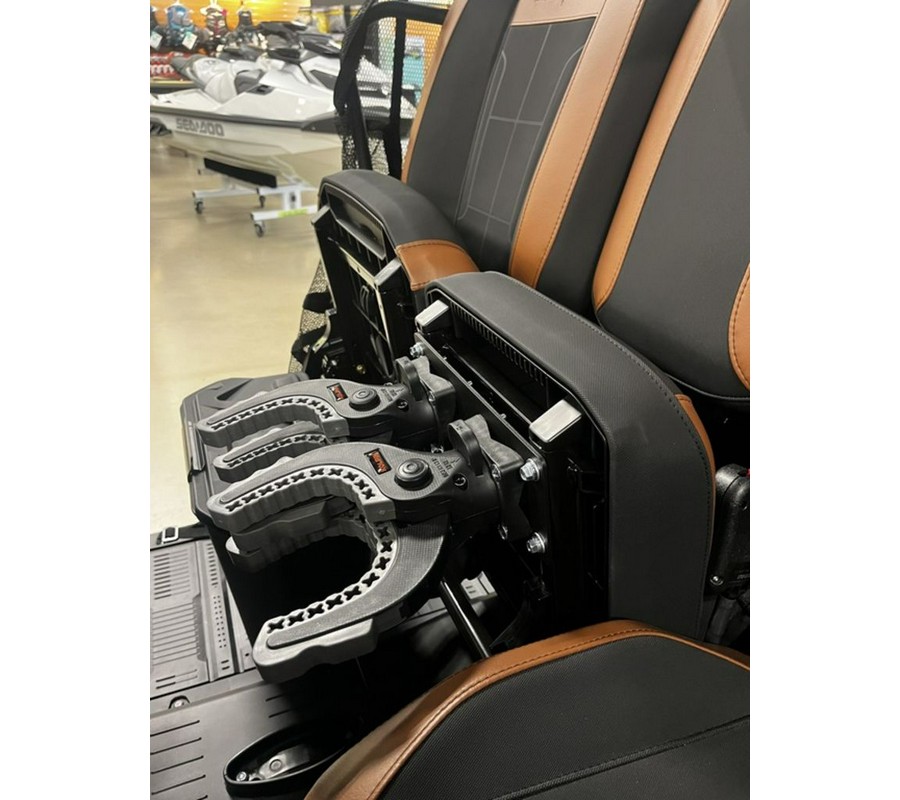 2026 Can-Am Defender MAX Lone Star HD11