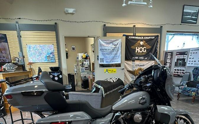 2026 Harley-Davidson® Street Glide Limited Dark Billiard Gray Black Trim