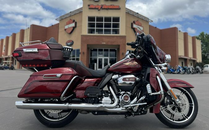 2023 Harley-Davidson® FLHTK Ultra Limited Heirloom Red Fade 659409