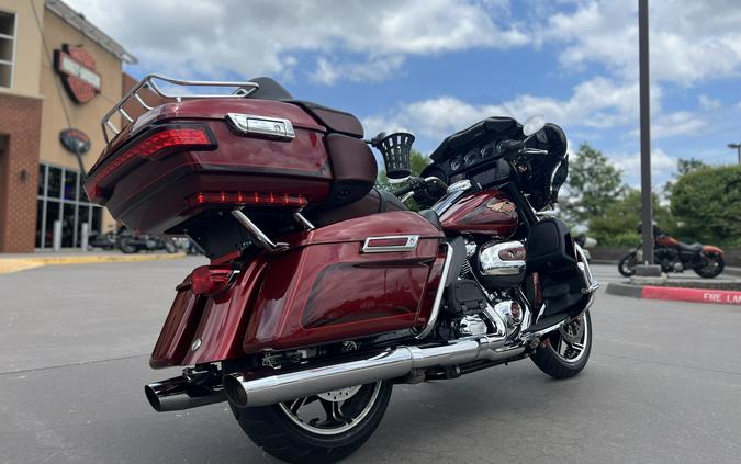 2023 Harley-Davidson® FLHTK Ultra Limited Heirloom Red Fade 659409