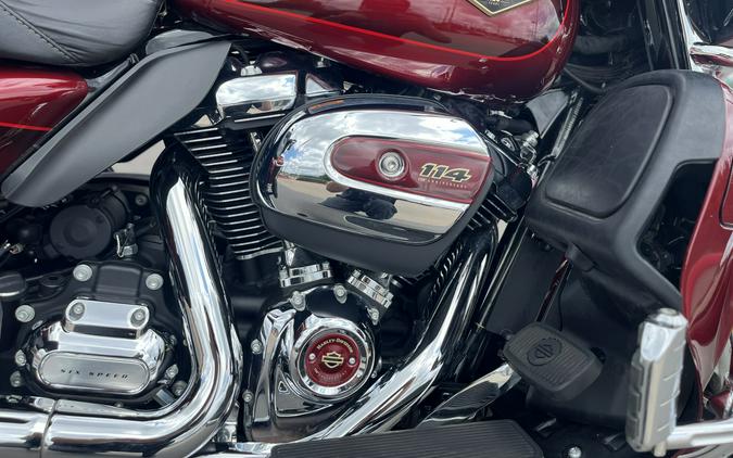 2023 Harley-Davidson® FLHTK Ultra Limited Heirloom Red Fade 659409