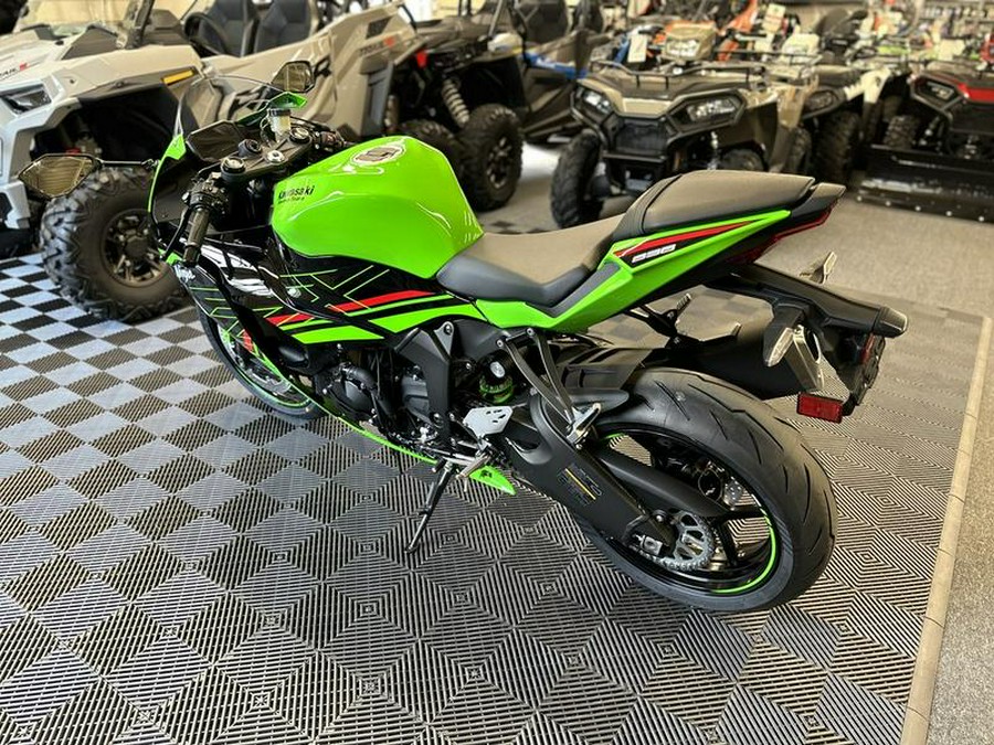 2024 Kawasaki Ninja® ZX™-6R KRT Edition