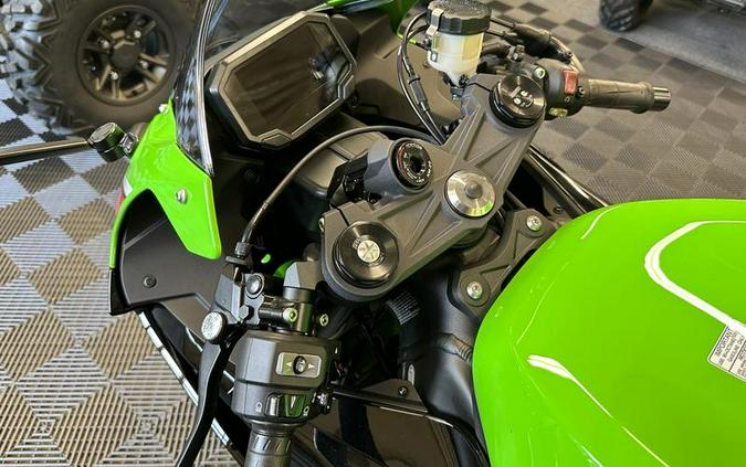 2024 Kawasaki Ninja® ZX™-6R KRT Edition