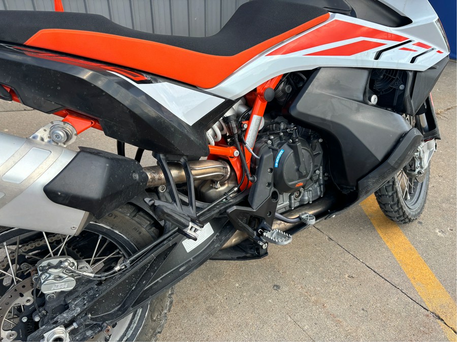 2020 KTM 790 Adventure R