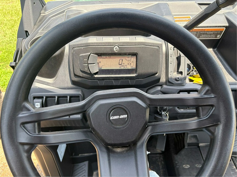 2025 Can-Am Defender DPS HD9 Compass Green DPS HD9