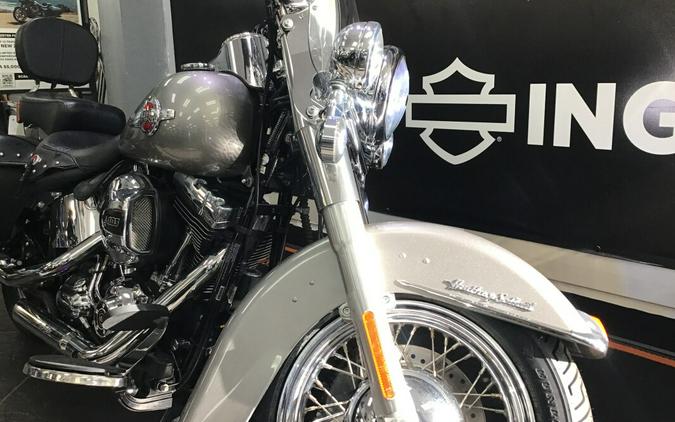 2016 Harley-Davidson® Heritage Softail® Classic Billet Silver