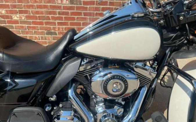 2010 Harley-Davidson Police Road King®
