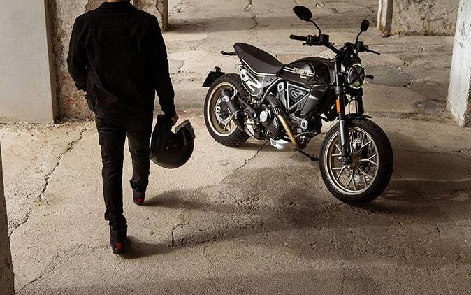 2025 Ducati Scrambler Full Throttle