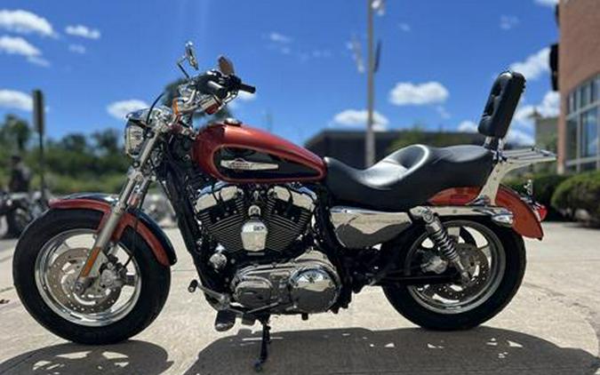 2011 Harley-Davidson Sportster® 1200 Custom