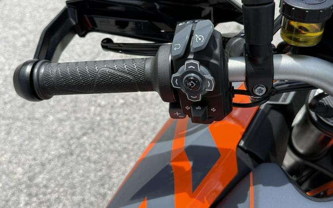 2024 KTM Super Duke 1290 GT