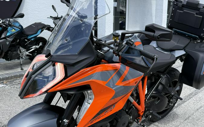 2024 KTM Super Duke 1290 GT