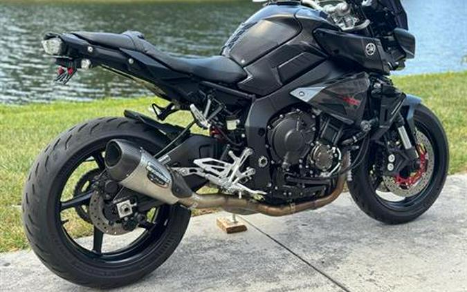 2017 Yamaha FZ-10