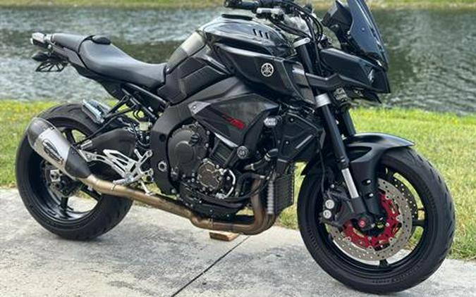 2017 Yamaha FZ-10