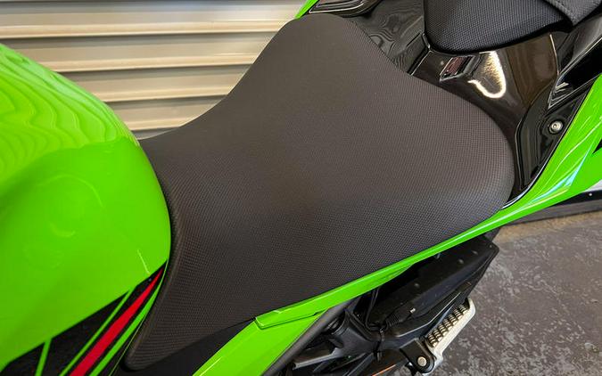 2023 Kawasaki Ninja® 400 KRT Edition