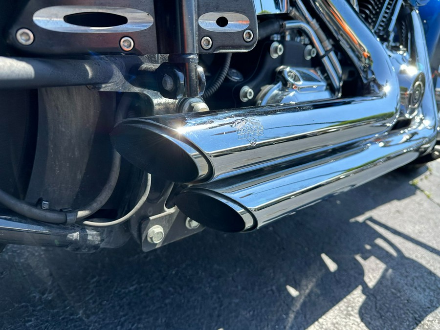 2016 Harley-Davidson Softail® Deluxe