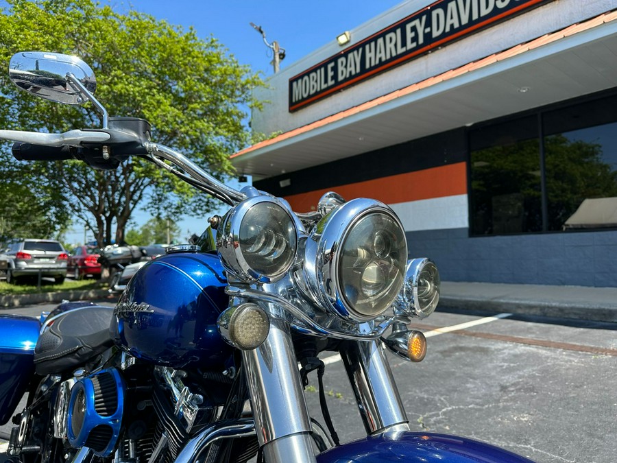 2016 Harley-Davidson Softail® Deluxe