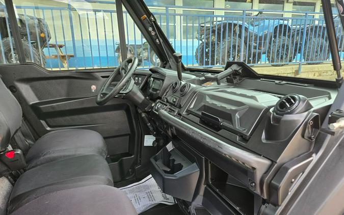2024 Can-Am Defender Limited