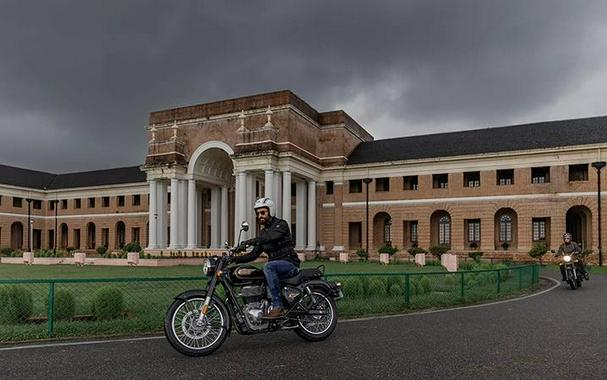 2024 Royal Enfield BULLET 350