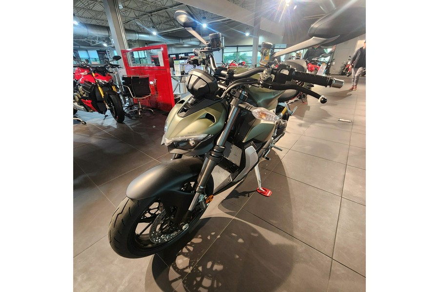 2023 Ducati Streetfighter V2