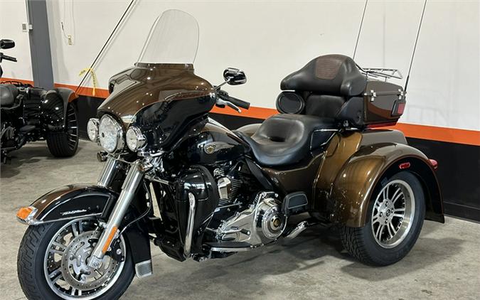 2013 Harley-Davidson Trike Tri Glide Ultra Classic 110th Anniversary Edition