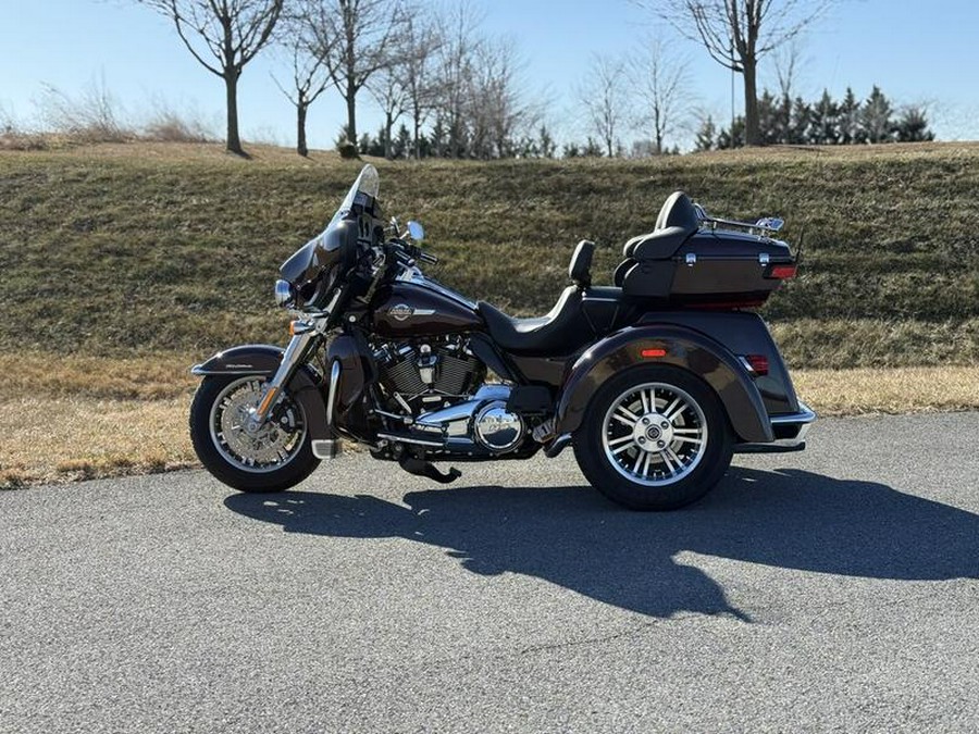 2022 Harley-Davidson® FLHTCUTG - Tri Glide® Ultra