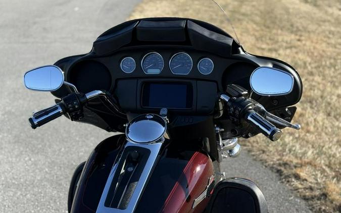 2022 Harley-Davidson® FLHTCUTG - Tri Glide® Ultra