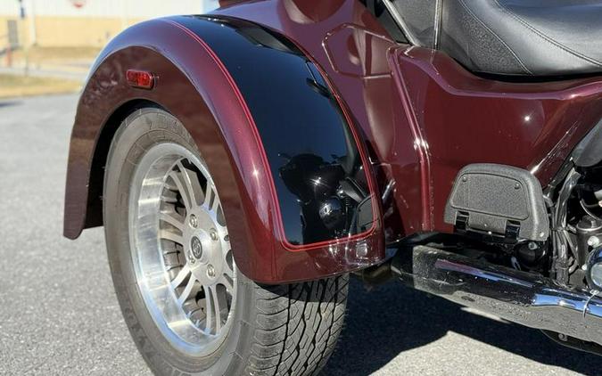 2022 Harley-Davidson® FLHTCUTG - Tri Glide® Ultra