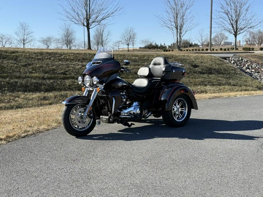 2022 Harley-Davidson® FLHTCUTG - Tri Glide® Ultra