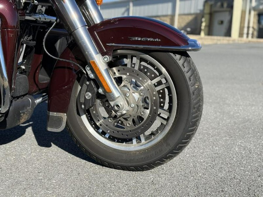 2022 Harley-Davidson® FLHTCUTG - Tri Glide® Ultra