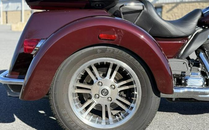 2022 Harley-Davidson® FLHTCUTG - Tri Glide® Ultra