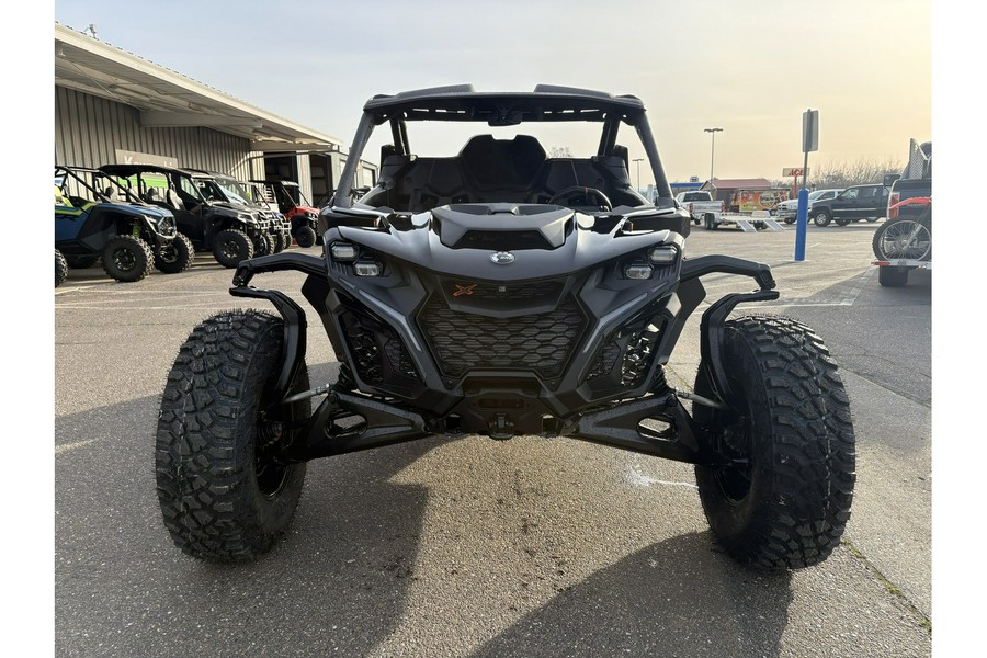 2026 Can-Am Maverick R X RS With Smart Shox