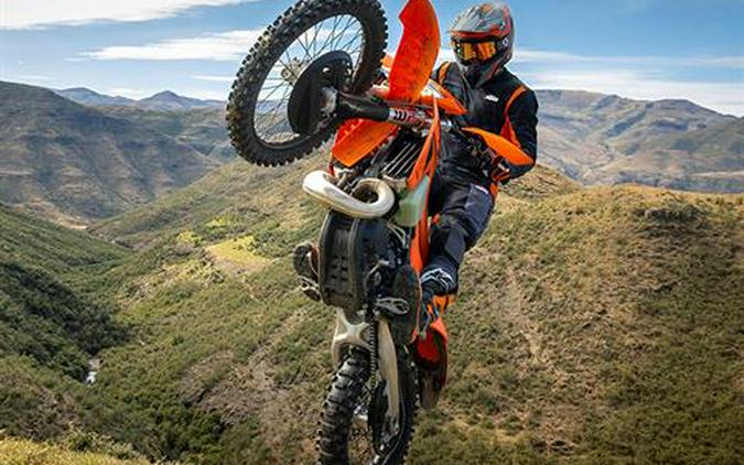 2025 KTM 150 XC-W