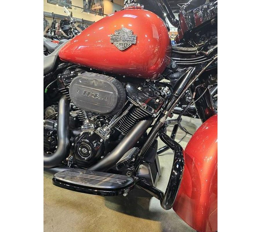 2025 Harley-Davidson® FLHRXS - Road King® Special