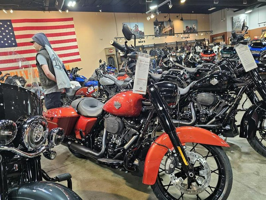 2025 Harley-Davidson® FLHRXS - Road King® Special